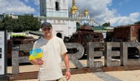 Усик может делать всё, что ему хочется — Гвоздик