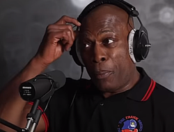 фото - «Он надаёт ему пощёчин». Экс-чемпион поделился мнением о бое Усик–Фьюри