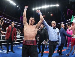 фото - Канело хочет незамедлительный реванш с Биволом: «Я не проиграю вновь!»