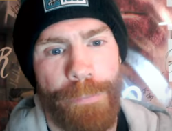 фото - Выглядит так, что Джонс боится Аспиналла — комментатор UFC