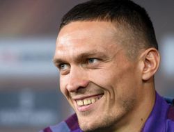 фото - Менеджер Паркера: Усик ещё ничего не добился в хэвивейте, хватит ему и 30% 