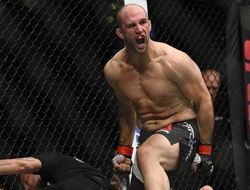 фото - UFC 214: Волкан Оздемир растерзал Джими Манува