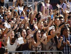 фото - Джошуа vs. Уайт: 20 тысяч билетов проданы за 6 часов