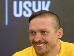 фото - Реакция Усика на видео Фьюри с угрозами — фото 