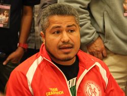 фото - Роберт Гарсиа – о бое Мэйуэзера и Пакьяо