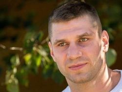 фото - Владимир Шишкин наглухо нокаутировал Наджиба Мохаммеди в восьмом бою карьеры