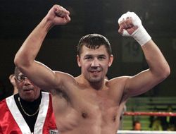 фото - Матвей Коробов повалял и победил Ускатеги