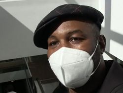 фото - «Уничтожал опасных за секунды». Уайт назвал лучшего британского супертяжа в истории