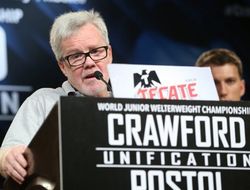 фото - Роуч: Постол сделает с Кроуфордом то же, что и с Маттиссе