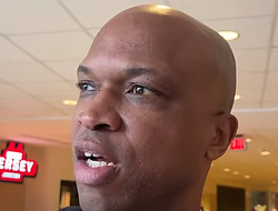 фото - Спенс был измождён, но причина поражения Кроуфорду в другом — тренер Эррола