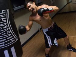 фото - Тренер Серхио Мартинеса: «Альварес, Чавес и Мэйуэзер - вот наши цели»