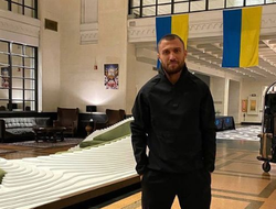 фото - Двукратные олимпийские чемпионы Ломаченко и Рамирес в Нью-Йорке — кадр дня