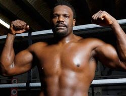 фото - Нокаут года. Дерек Чисора брутально выключил Артура Шпильку