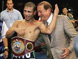 фото - Боб Арум:  «Котто-Чавес - это будет бомба»