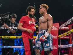 фото - Хэйни попытается отобрать титул у Паро. Но промоутер называет этот бой унификацией