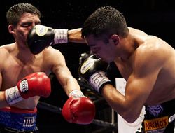 фото - Фигероа прошёл Демарко, Ортис остановил Леона