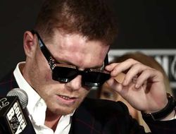 фото - Хирн: «Канело хочет побить Бетербиева. Сразу же после Плэнта»