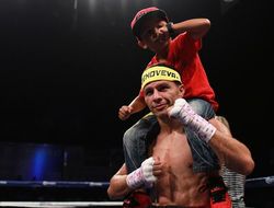 фото - Макуильямс Арройо — «временный» чемпион мира