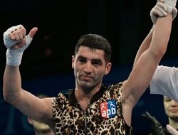 фото - Михаил Алоян поборется за титул WBA Gold и завершит карьеру