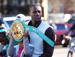 фото - Уайлдер не может найти соперника и готов лететь к Поветкину