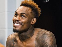 фото - Джермалл Чарло зовёт здоровенного «Бандеру» в средний вес