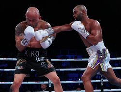 фото - Апсетище в Британии: Мартинес нокаутировал Гэлэхэда