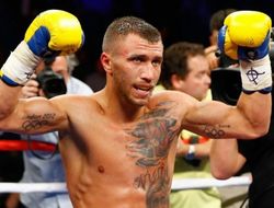 фото - Василий Ломаченко выделил сильные качества Теофимо Лопеса