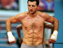 фото - Карл Фроч: «Достигнута договорённость о бое с Чавесом-младшим»