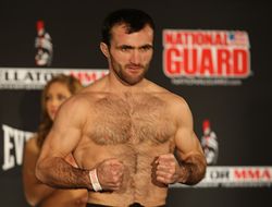 фото - «Фродо» Хасбулаев покидает Bellator
