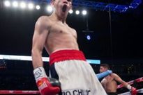 Видео боя: Алекс Сауседо — Леонардо Заппавинья, HD 1080