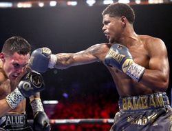 фото - Стивенсону предложил бой экс-чемпион. Но в кулуарах говорят не о нём