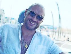 фото - Фьюри показал новое приобретение в своём автопарке: заплатил почти £300 тысяч