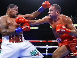 фото - Кубрат Пулев без блеска перебоксировал ветерана-уголовника