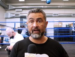 фото - «Джошуа ещё не дрался с левшами уровня Усика». Тренер, побеждавший Энтони, — о боях супертяжей