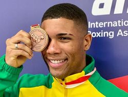 фото - Обидчик Хижняка одержал третью победу в профи