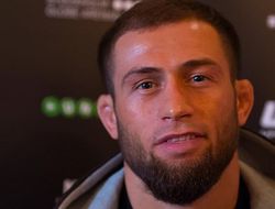 фото - Майрбек Тайсумов прокомментировал слухи о бое с экс-чемпионом UFC Энтони Петтисом