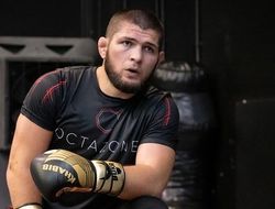 фото - Хабиб Нурмагомедов назвал лучшего боксёра планеты. Ну, по его мнению