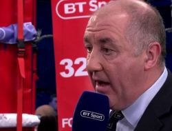 фото - Нельзя аплодировать смелости Амира Хана, ему пора завязывать прямо сейчас — эксперт