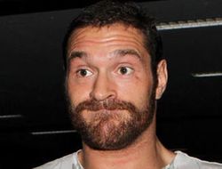 фото - Тайсон Фьюри: «Мой соперник – мусор из Румынии»