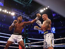 фото - Усику не справиться с мощью Джошуа — Эдди Хирн