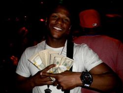 фото - Головкин помог Мэйуэзеру стать ещё богаче