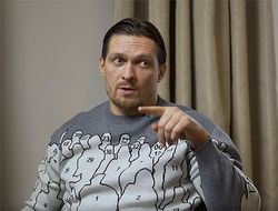 фото - «Конечно Лопес согласится на реванш с Ломаченко». Александр Усик — о «крупном ограблении» Василия