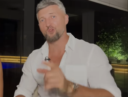 фото - Усик побьёт Джошуа и в третий раз. Гендир Matchroom ответил Фрочу