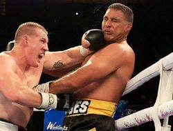 фото - Супертяж Галлен ещё раз побил Ходжеса в прощальной схватке