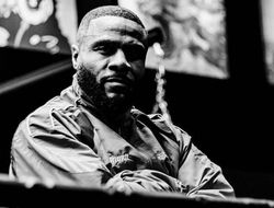 фото - «Чёрные стареют лучше». 40-летний Паскаль дерётся с 25-летним немцем