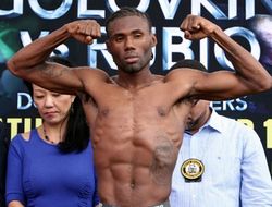 фото - Уолтерс намерен нокаутировать Ломаченко в «Бою года»