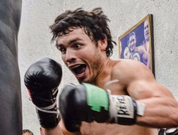 фото - У Канело не было тяжёлого боя с крепким орешком — Чавес