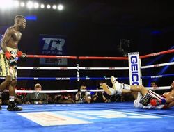 фото - Ричард Комми — Раймундо Бельтран: лучшие моменты искромётного боя — видео