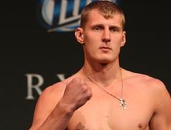 фото - Александр Волков нокаутировал Фабрисио Вердума