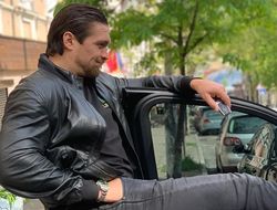 фото - С Усиком, пожалуй, Канело будет сложно — тренер мексиканца